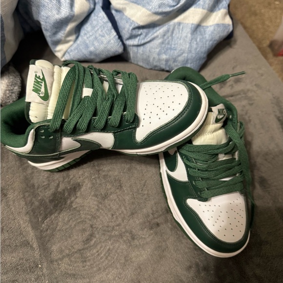 Nike dunks size 4 youth - Picture 5 of 6